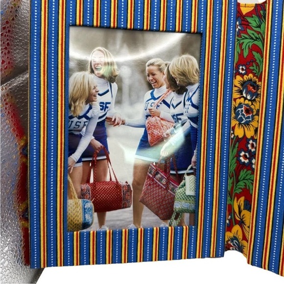 NWOT VERA BRADLEY Quilted Cotton Picture Frame - Picture 4 of 7